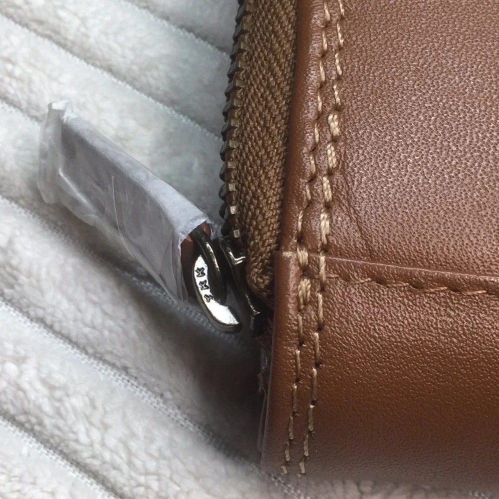 New tan brown leather wallet - Picture 3 of 13